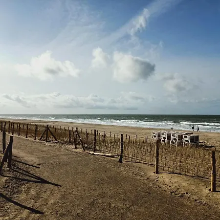 Ross, Zonnig En Gezellig En Vlakbij De Zee