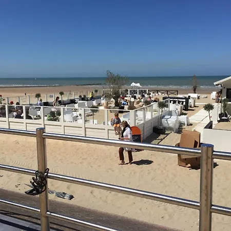 Ross, Zonnig En Gezellig En Vlakbij De Zee Apartament *