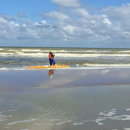 Ross, Zonnig En Gezellig En Vlakbij De Zee Апартаменты Миделкерк
