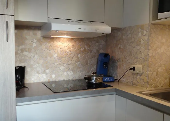 Ross, Zonnig En Gezellig En Vlakbij De Zee Apartamento