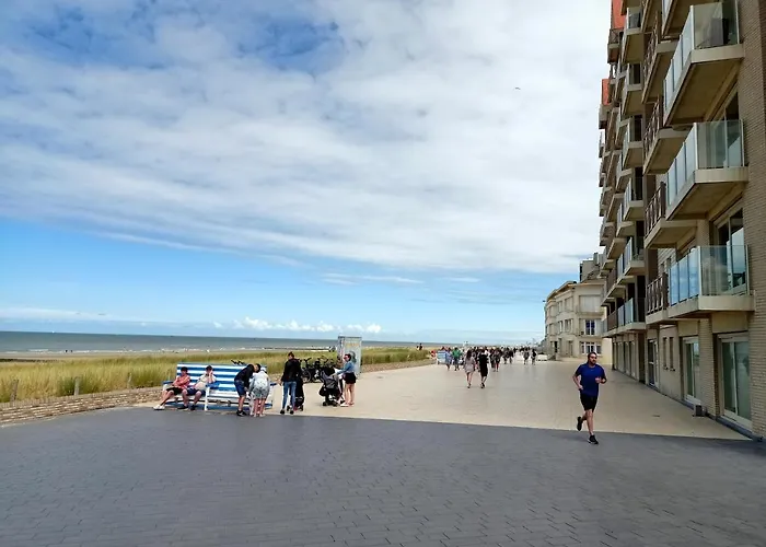 Apartamento Ross, Zonnig En Gezellig En Vlakbij De Zee